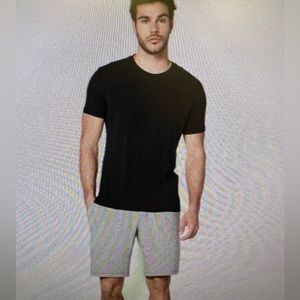 Lululemon men’s shorts size M